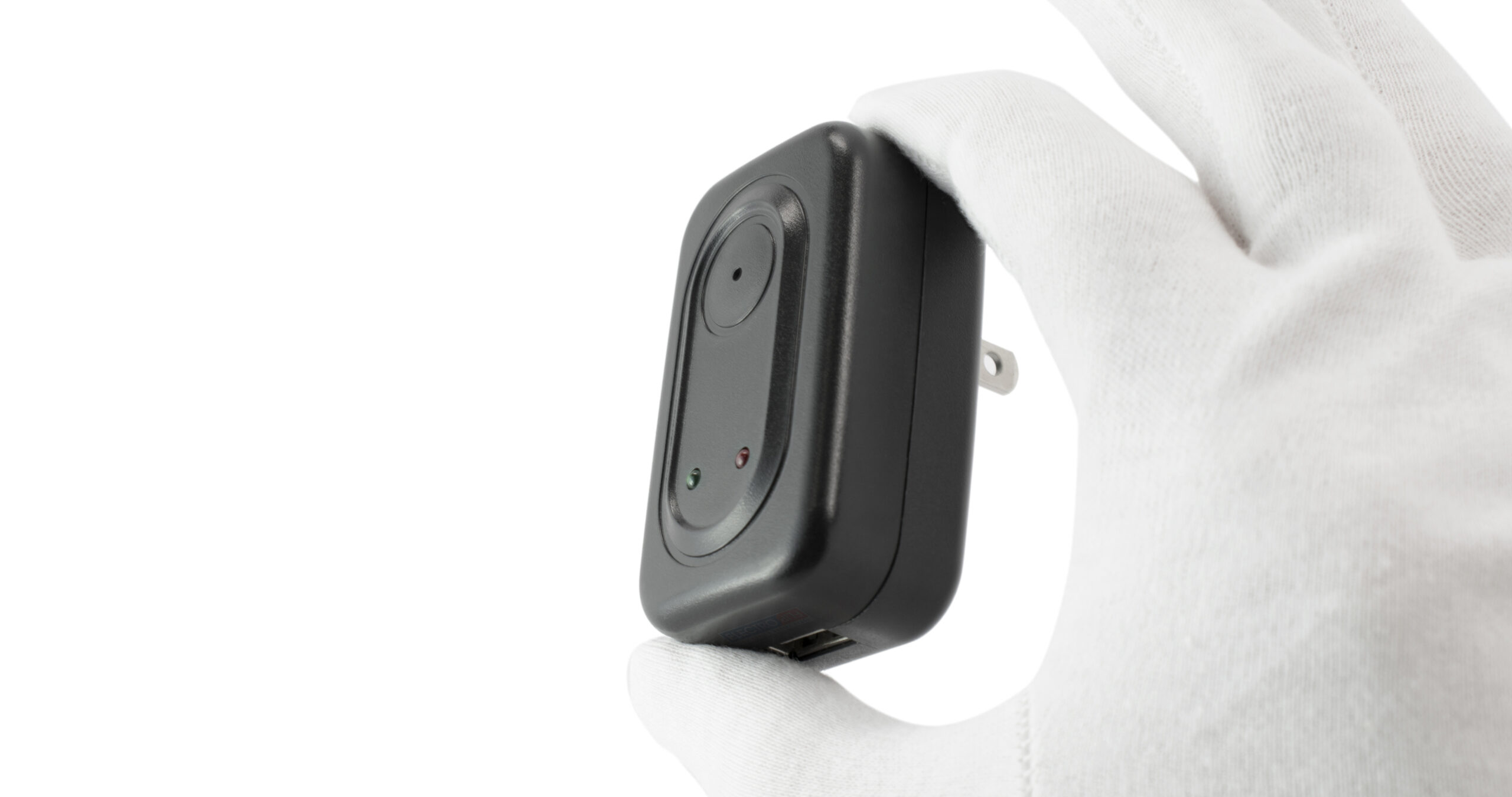DSC_0699_edit_4K-scaled-1.jpg plugNsee – Wall Plug Camera